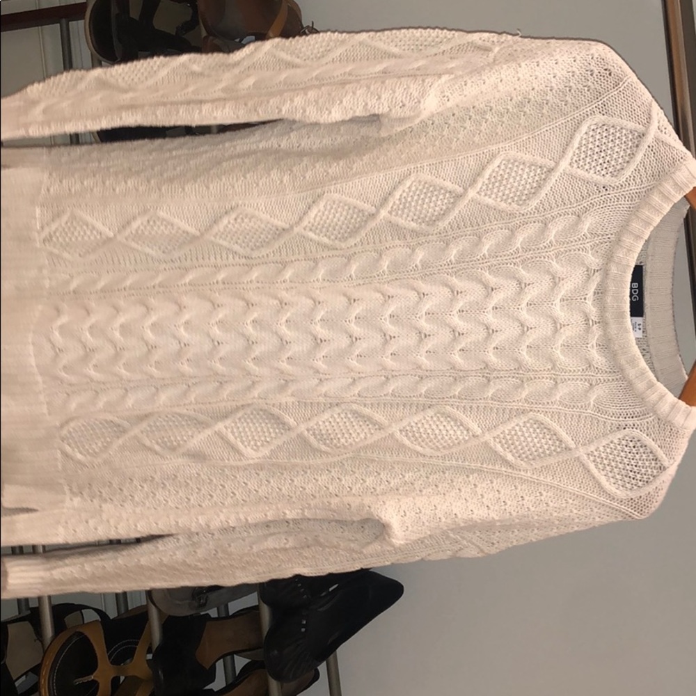 Softest Sweater!! Urban Outfitters size small